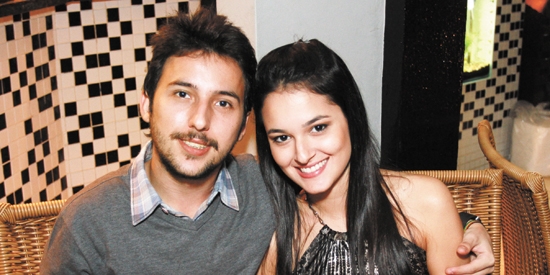 Vinícius Betti e Bruna Catai no Sumô